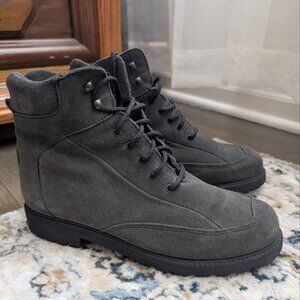 Women`s LA CANADIENNE Lucky Waterproof Lug Boot Smoke Gray Size 8